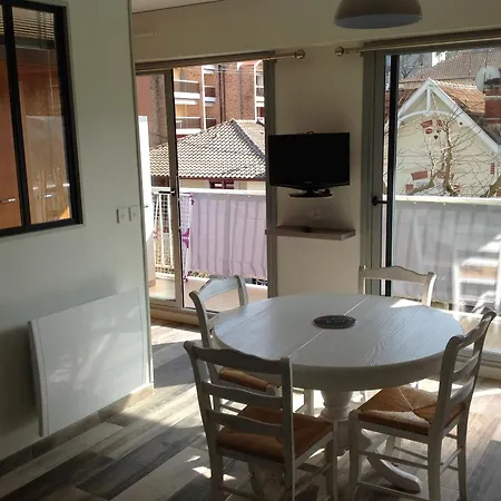 Felicitad Classe 3 Etoiles Apartman *